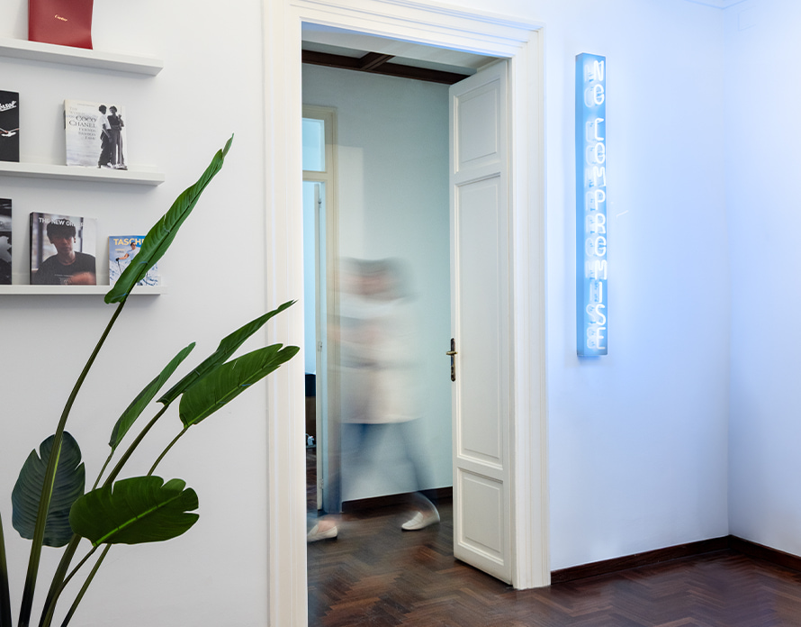 Mia Burton Customer Care